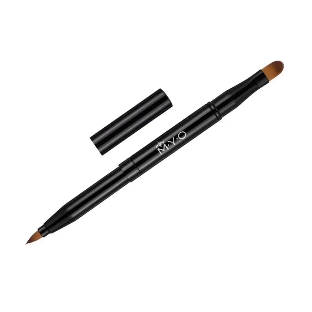 Retractable Lip Brush