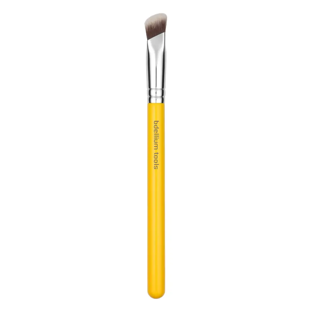 935  Soft Square Concealer