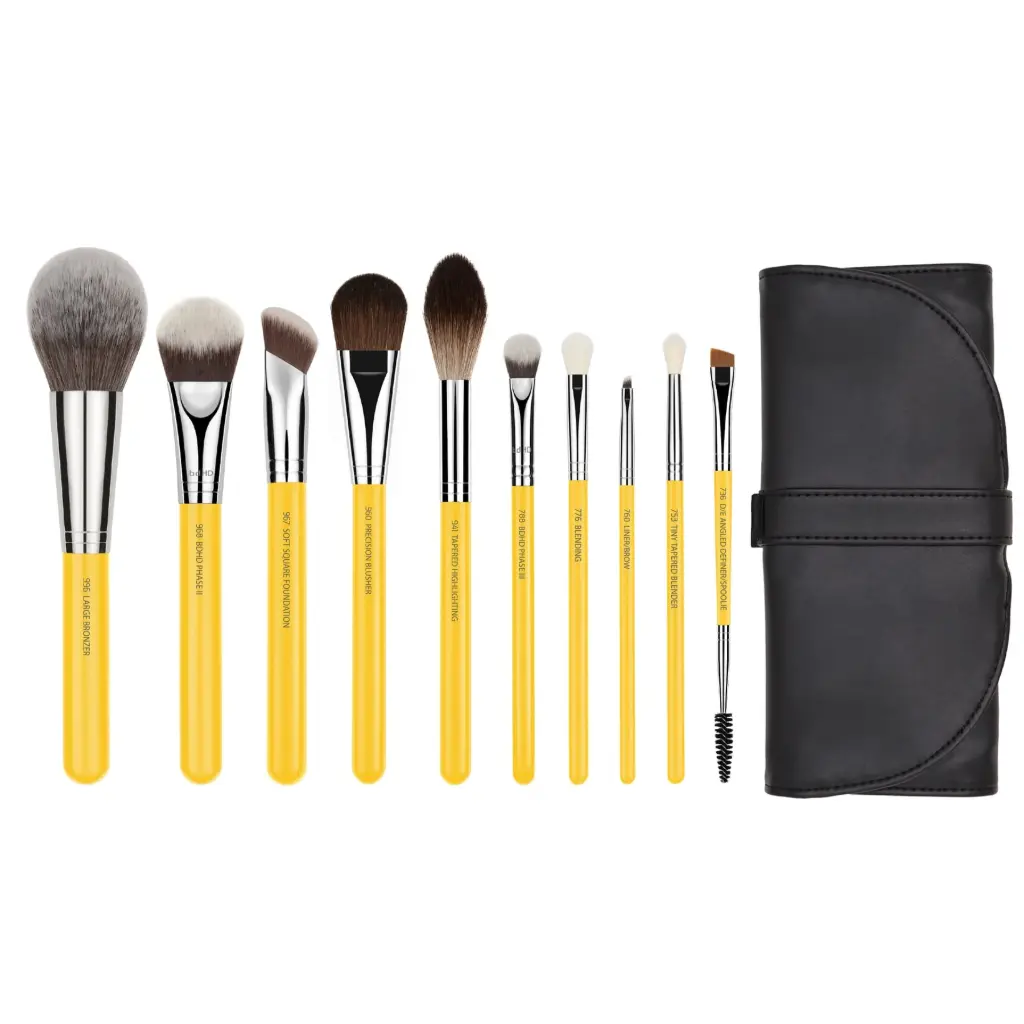[25PROST10] Studio Pro Collection 10pcs Brush Set with Roll-up Pouch
